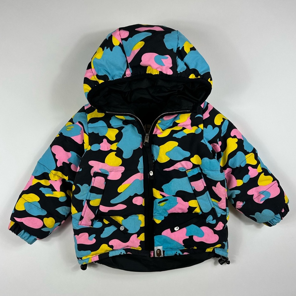 Vintage BAPE KIDS Multi Camo puffer jacket size 100cm